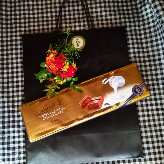 Kit Lindt Swiss Premium com Flor