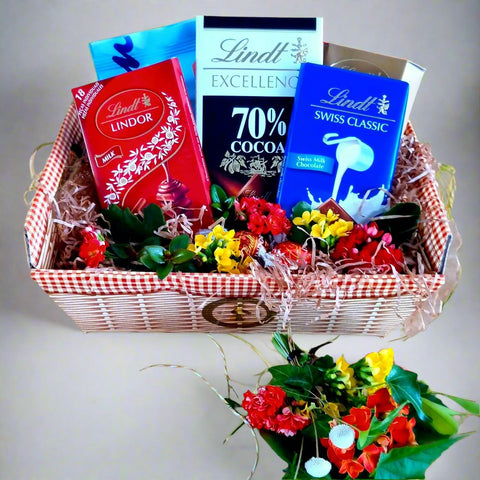 Cesta Chocolates Lindt e Flor